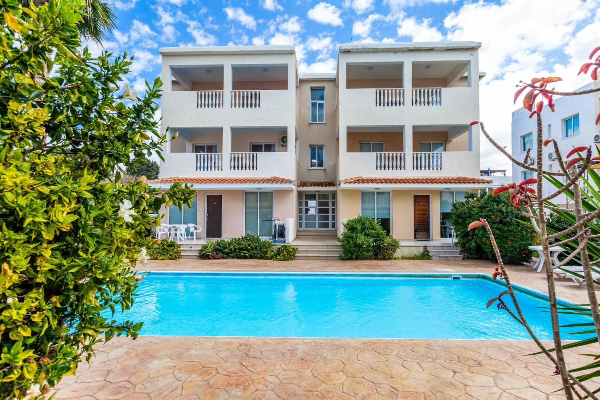 Beautiful 2 Bed Apartment In Paphos Cyprus Eksteriør billede