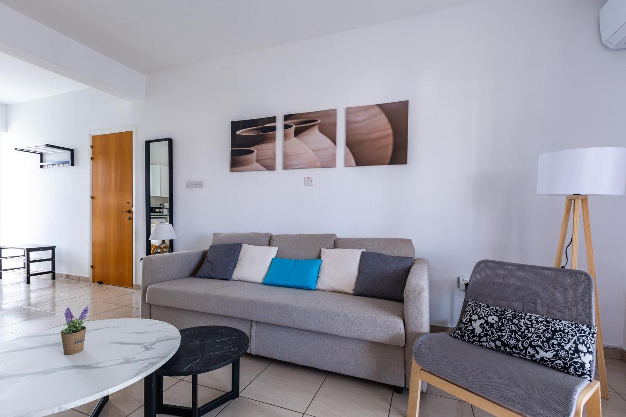 Beautiful 2 Bed Apartment In Paphos Cyprus Eksteriør billede