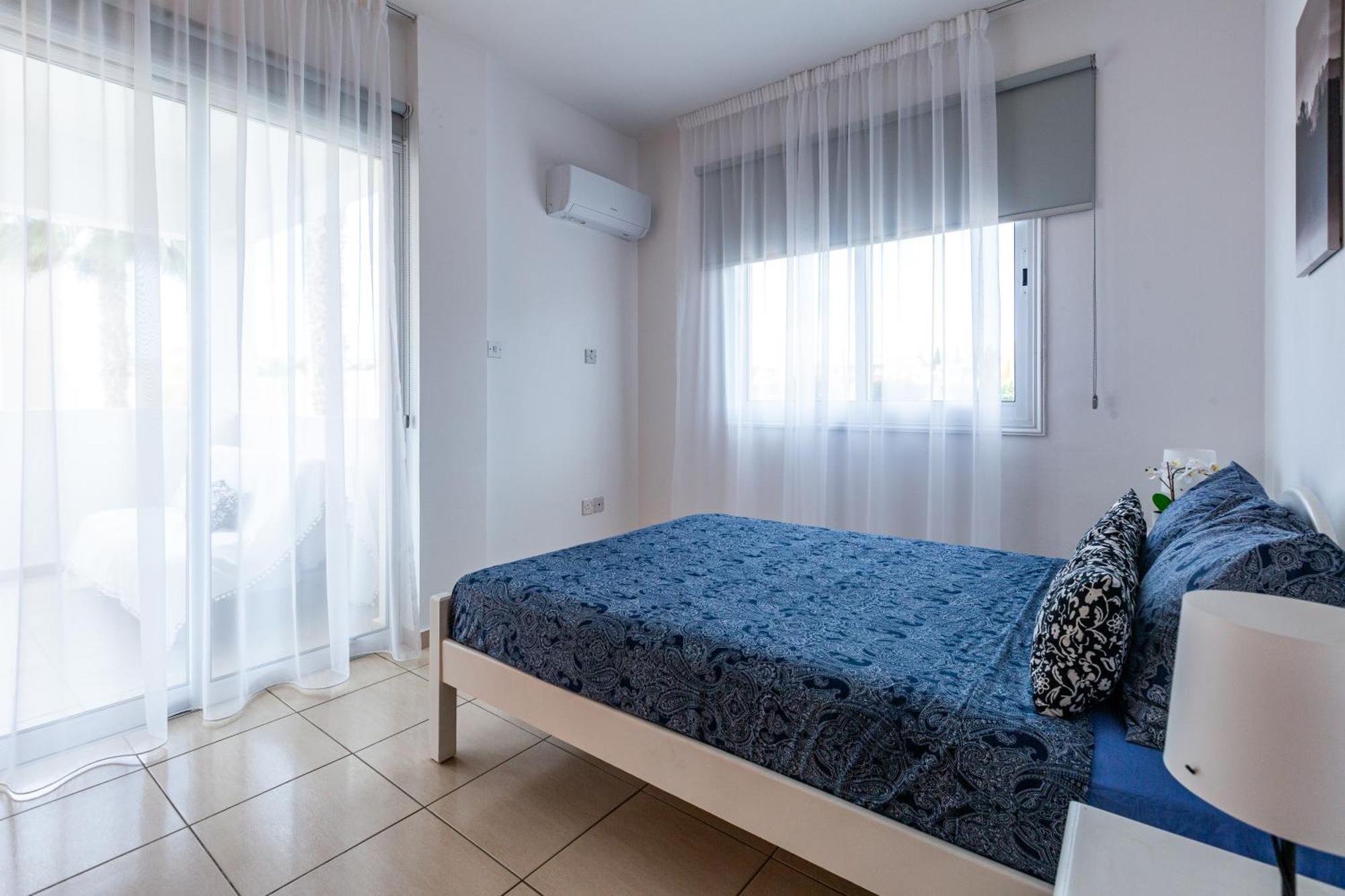Beautiful 2 Bed Apartment In Paphos Cyprus Eksteriør billede