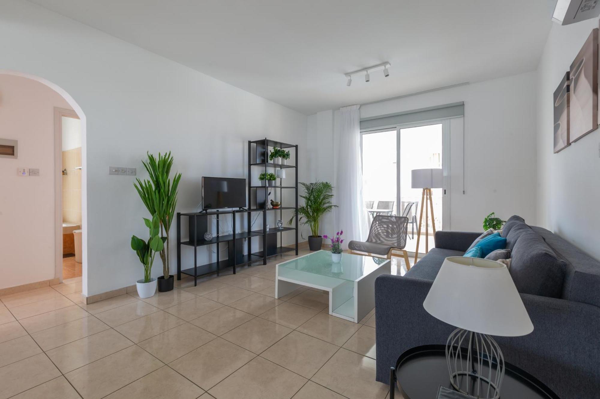 Beautiful 2 Bed Apartment In Paphos Cyprus Eksteriør billede
